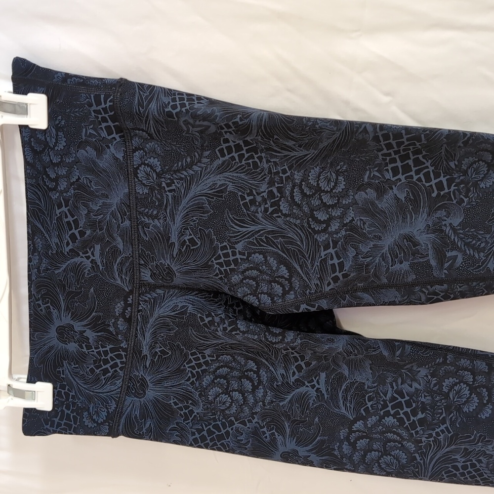 Lululemon Wunder Under Low-Rise Tight *Full-On Luxtreme 28" size 6